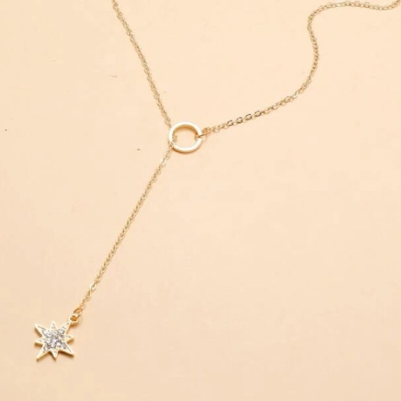 Cubic Zirconia Starburst Necklace - Picture 4 of 5